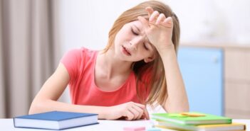 Kopfschmerzen bei Kindern: Ursachen und Behandlungsmöglichkeiten