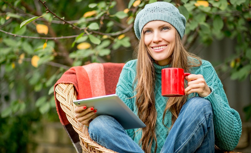 Wenn schon lernen warum nicht im eigenen schön gestalteten Garten ( Foto: Shutterstock-PEPPERSMINT _)